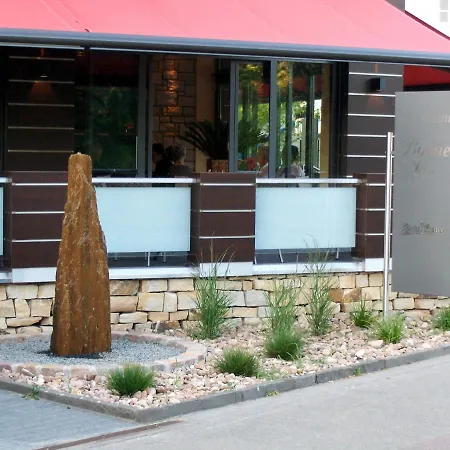 Hotel Lindenkrug 3*