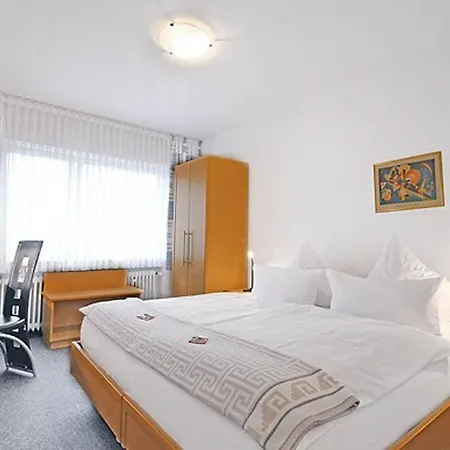 Lindenkrug Hotel