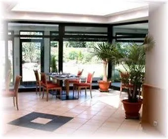 Lindenkrug Otel Gütersloh